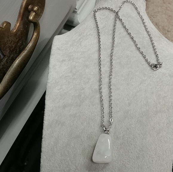 Natural Quartz Crystal Necklace Gemstone Pendant Stainless-Steel Chain 20" - Picture 10 of 15